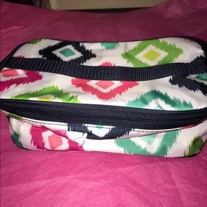 Mythirtyone Toiletries bag